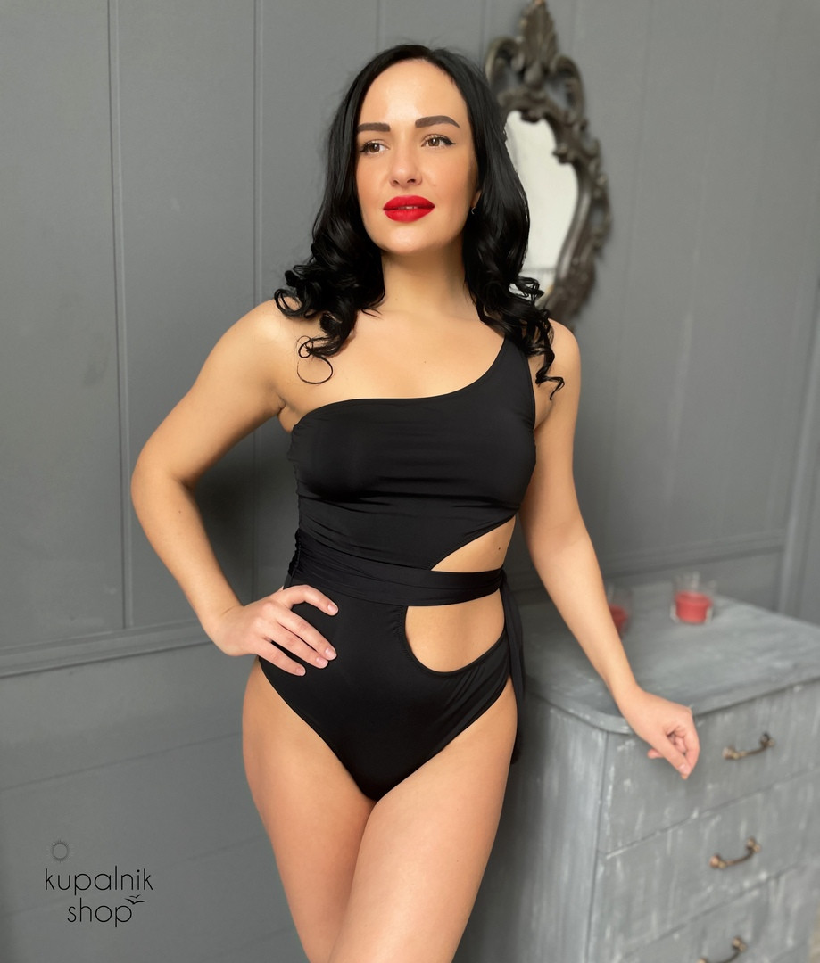 Модель "KENDALL" КУПАЛЬНИК-МОНОКИНИ ЧЕРНЫЙ БИКИНИ