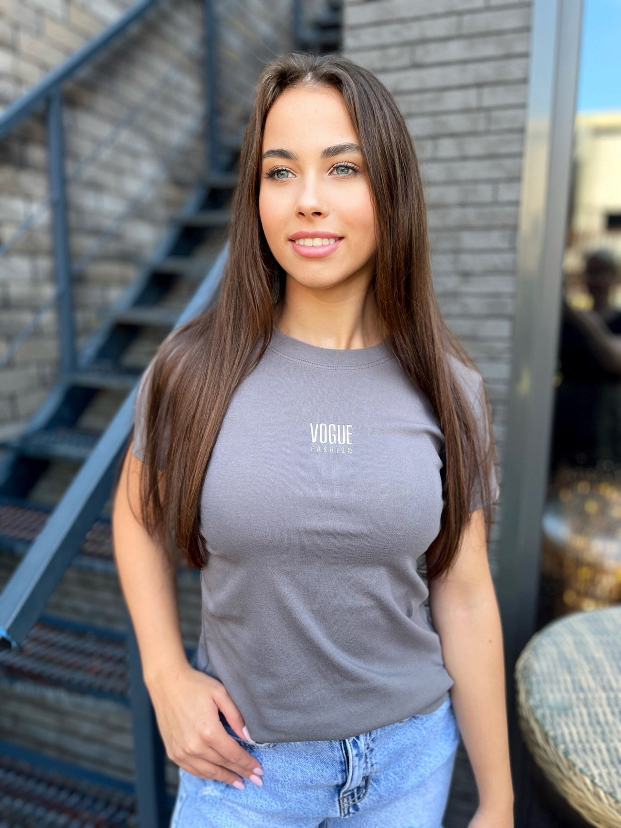 VOGUE футболка графитовая