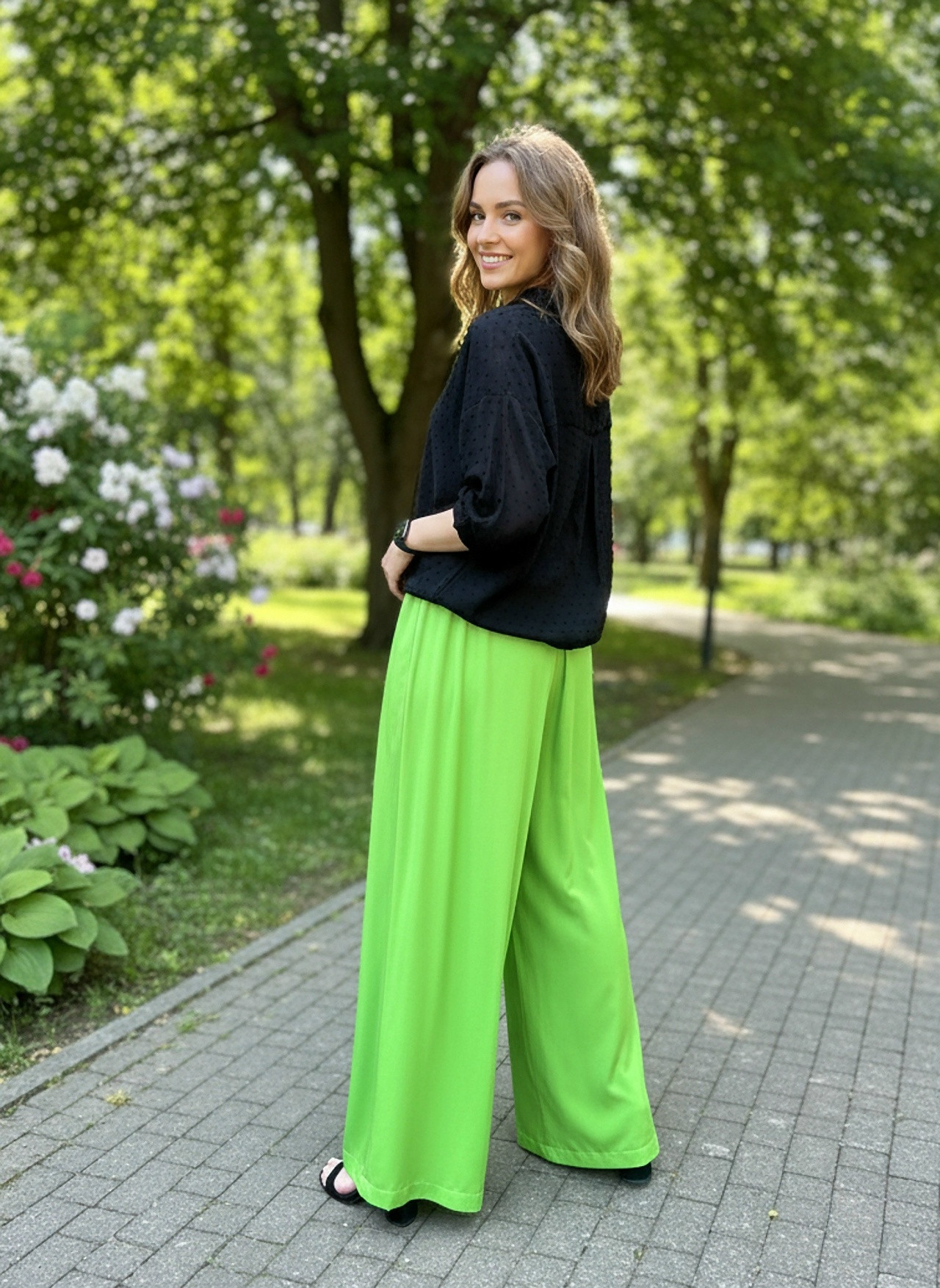 CANVA-5 палаццо цвет яблоко