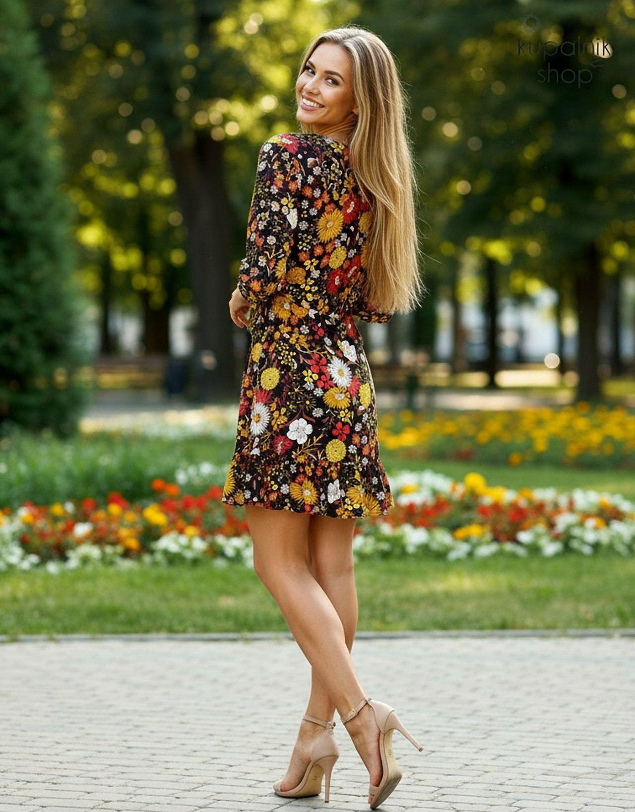 MARIA платье черное в цветок